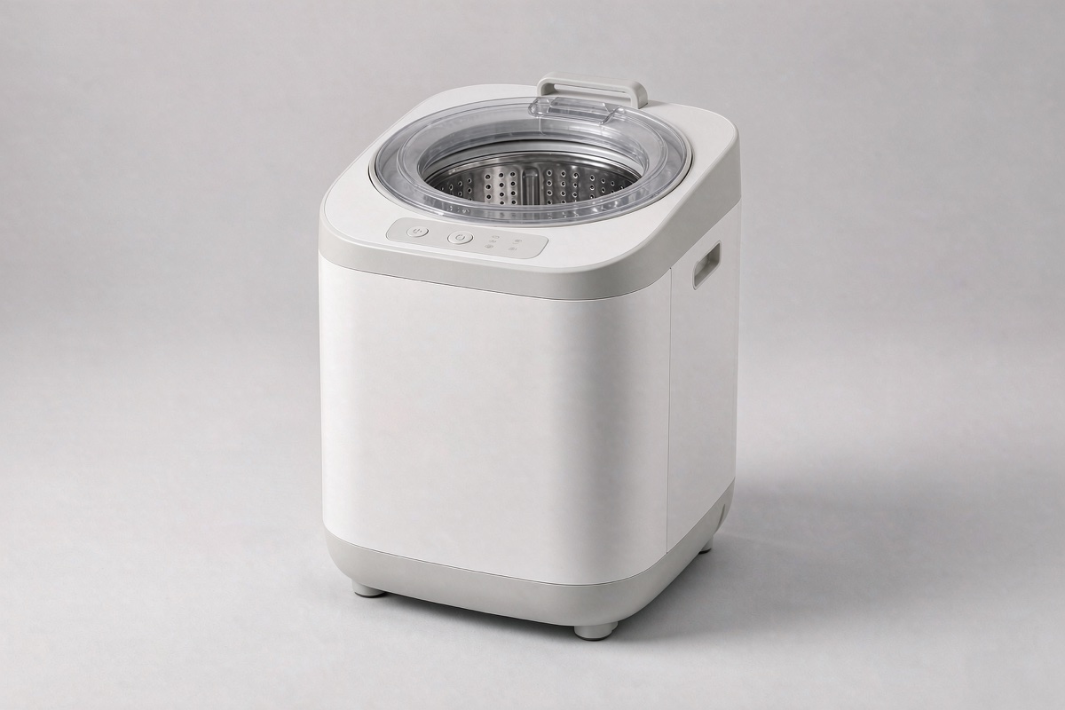 迷你洗衣机实物参考图：小型波轮洗衣机，适配 12V/24V 低压 BLDC 驱动方案